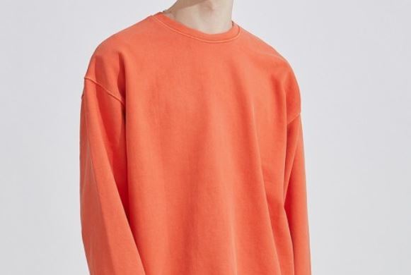 6 Spiritual Meanings of Dreaming of Orange Clothes