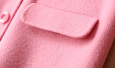 6 Spiritual Meanings of Dreaming of Pink Clothes