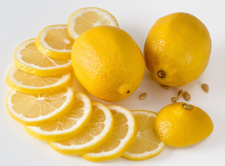 7 Spiritual Meanings of Dreaming of Lemons