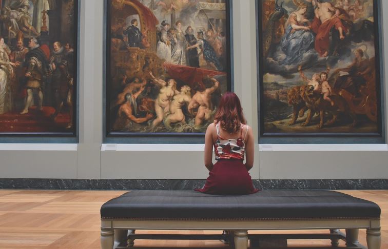 5 Spiritual Meanings of Dreaming of Exhibition