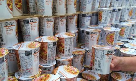 7 Spiritual Meanings of Dreaming of Cup Noodles