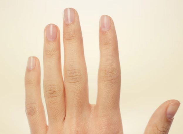 6 Spiritual Meanings of Dreaming of Broken Fingers