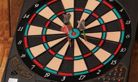 6 Spiritual Meanings of Dreaming of Darts