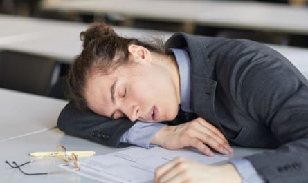 6 Spiritual Meanings of Dreaming of Napping