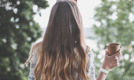 6 Spiritual Meanings of Dreaming of Pulling Hair