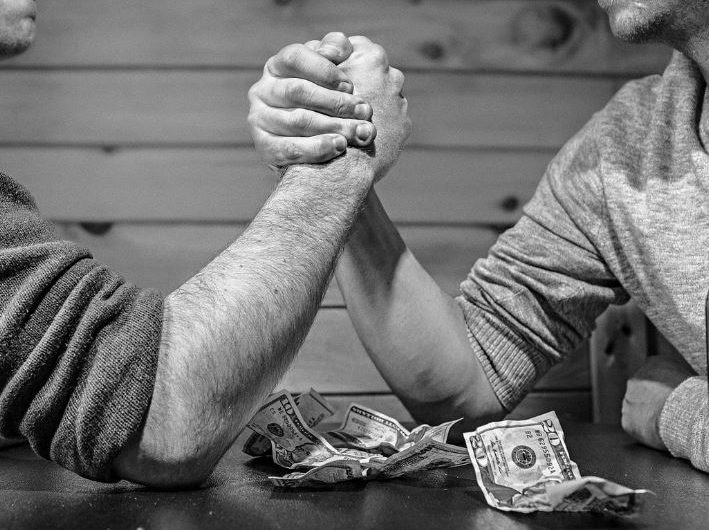 5 Spiritual Meanings of Dreaming about arm wrestling