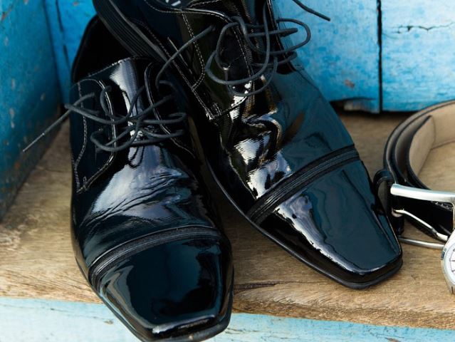6 Spiritual Meanings of Dreaming of New Shoes