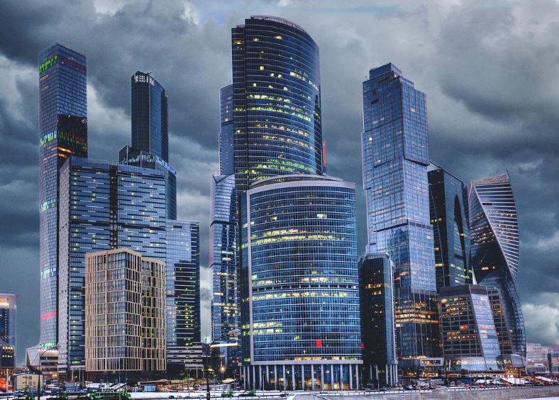 7 Spiritual Meanings of Dreaming of Real Estate