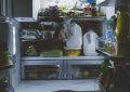 6 Spiritual Meanings of Dreaming of Food in the Refrigerator
