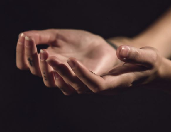 6 Spiritual Meanings of Dreaming of Trimming Nails