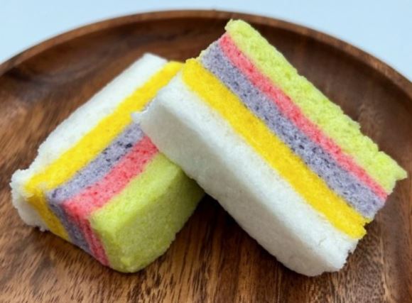 5 Spiritual Meanings of Dreaming of Rainbow Rice Cake