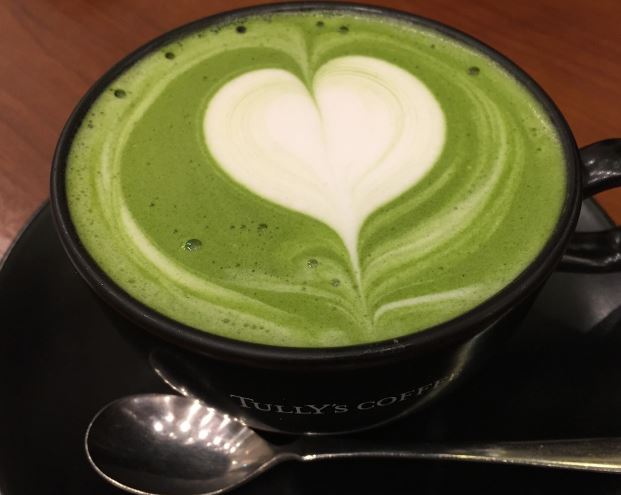 6 Spiritual Meanings of Dreaming of Green Tea