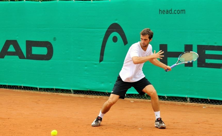 20 Spiritual Meanings of Dreaming of Tennis