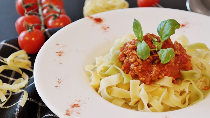 18 Spiritual Meanings of Dreaming about Pasta
