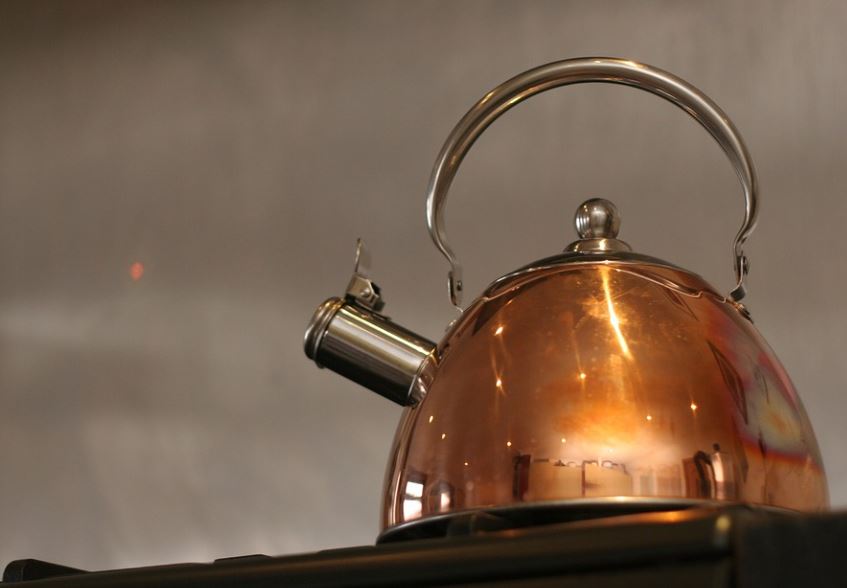 22 Spiritual Meanings of Dreaming of a kettle
