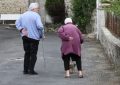 21 symbolic meanings of dreaming about old people