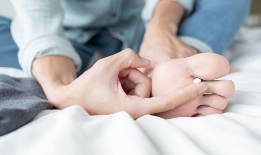 16 symbolic meanings of dreaming of athlete’s foot