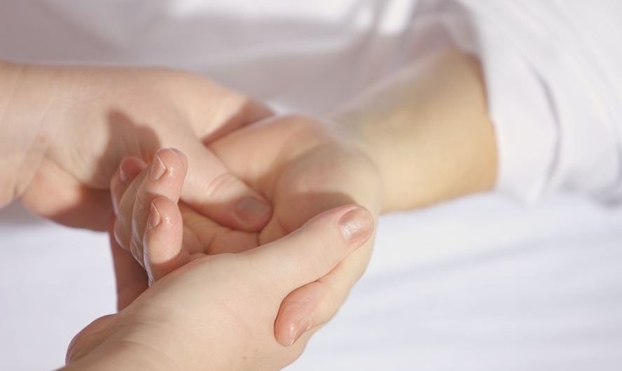 25 Spiritual Meanings of Dreaming of Massage