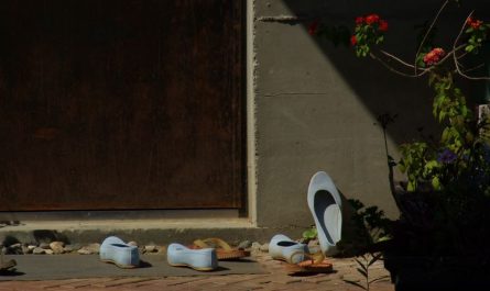 20 Spiritual Meanings of Dreaming of Rubber Shoes