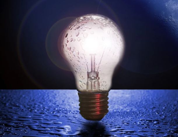 Dream about a broken lamp : Meaning & Interpretations