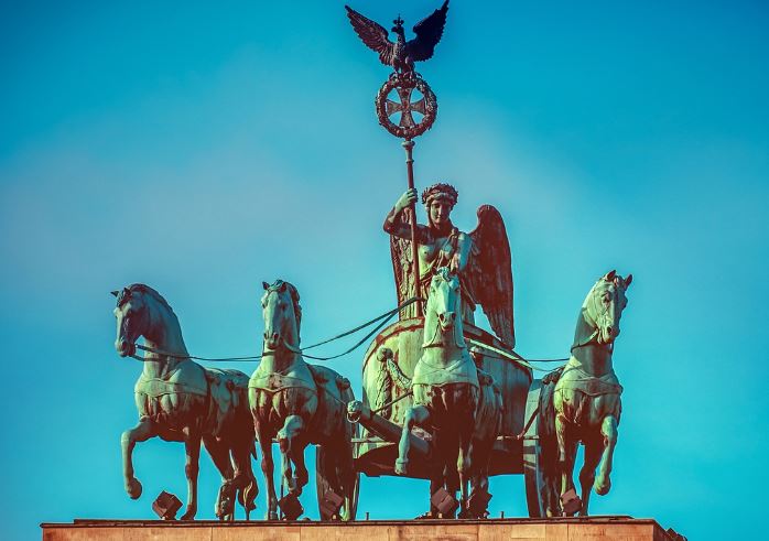 Dream about statues : Meaning & Interpretations