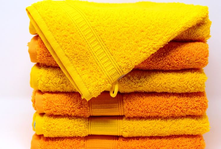 Dream about yellow towel : Meaning & Interpretations