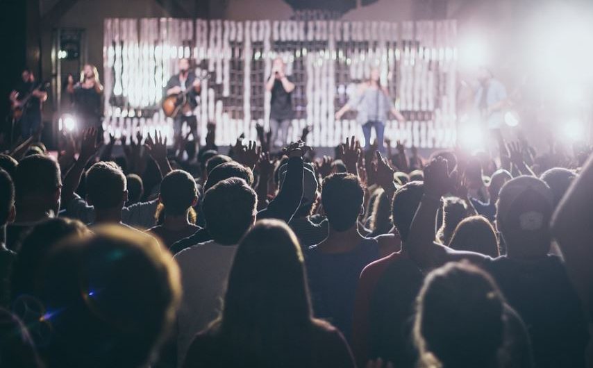 Dream about fighting with a celebrity : Meaning & Interpretations