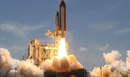 Dreams about rockets : 8 Meaning & Interpretations