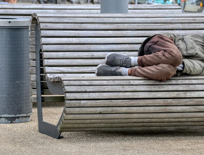 Dream about homelessness : 11 Meaning & Interpretations