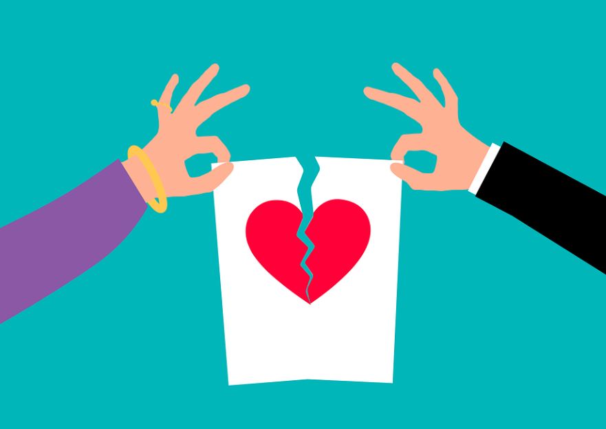 Dream about breaking up with a celebrity : 11 Meaning & Interpretations