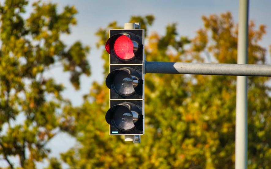 Dream about traffic lights : 12 Meaning & Interpretations
