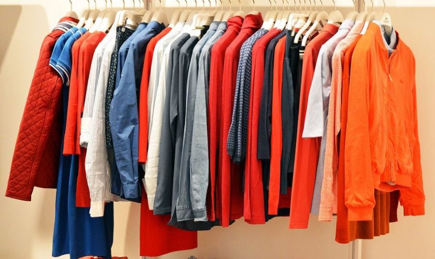 Dreaming of buying clothes : 15 Meaning & Interpretations