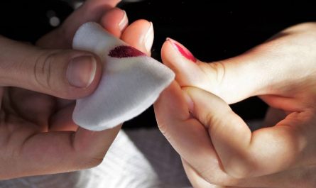 Dreaming of long nails : 12 Meaning & Interpretations