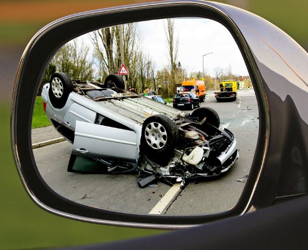 Dream about car accident : 19 Meaning & Interpretations