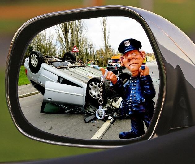 Dream about a car accident in a family member : 16 Meaning & Interpretations