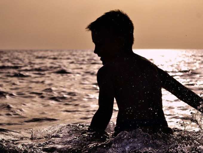 Dream about swimming in river water : 11 Meaning & Interpretations