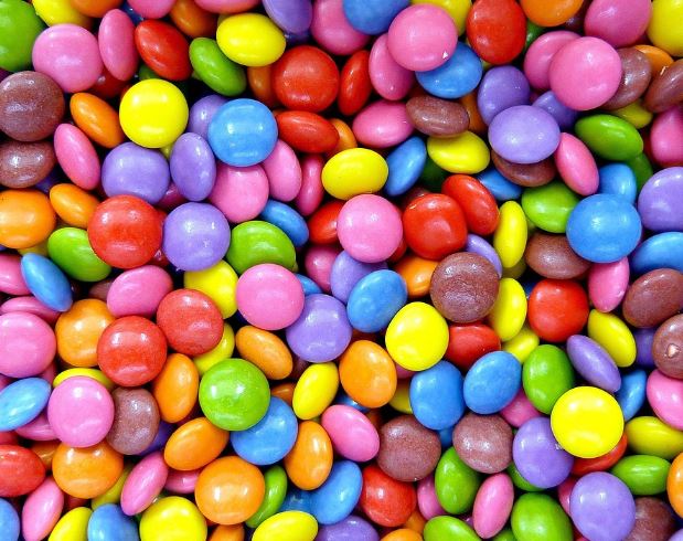 Dreaming of Candy : 13 Meaning & Interpretations