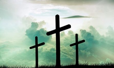 Dreaming of a Cross : 8 Meaning & Interpretations