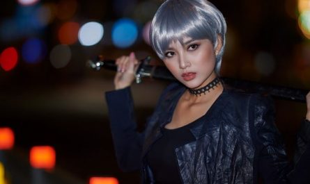 Dreaming of Wearing a Wig : 7 Meaning & Interpretations