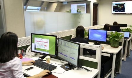 Dreaming of a Company : 16 Meaning & Interpretations