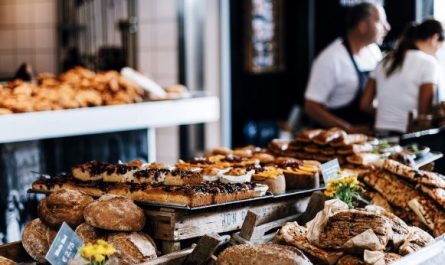 Dreaming of a Shop : 11 Meaning & Interpretations