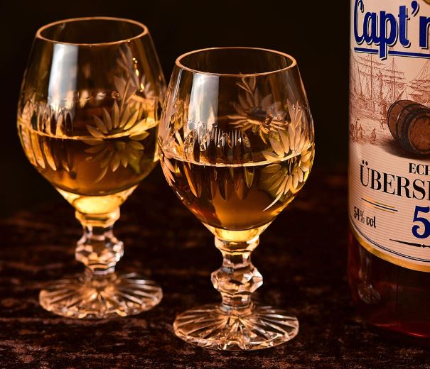 Dreaming of Drinking : 10 Meaning & Interpretations