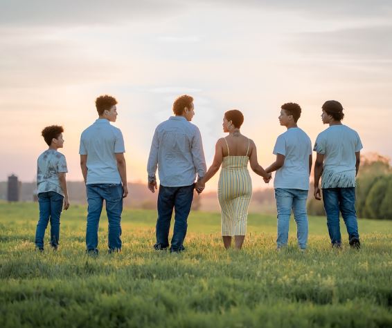 10 Interpretations of Dreaming About Your Father-in-Law