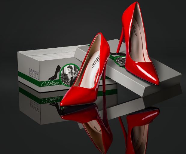 12 Interpretations of Dreaming about High Heels