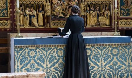 14 Interpretations of Dreams about Pastors