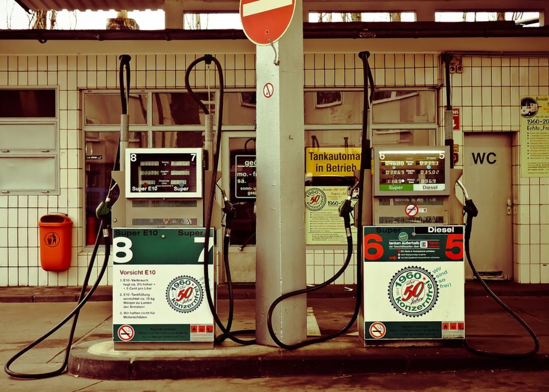 22 Interpretations of Dreaming about Gas Stations