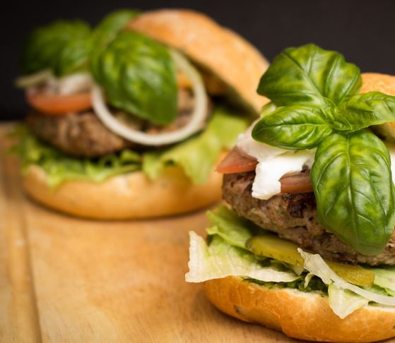 8 Spiritual Meanings of Dreaming about Hamburgers