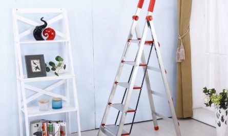 10 Spiritual Meanings of Dreaming about Ladders