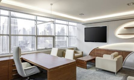 13 Spiritual Meanings of Dreams About Offices