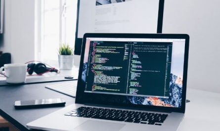 11 Spiritual Meanings of Dreaming About Laptops